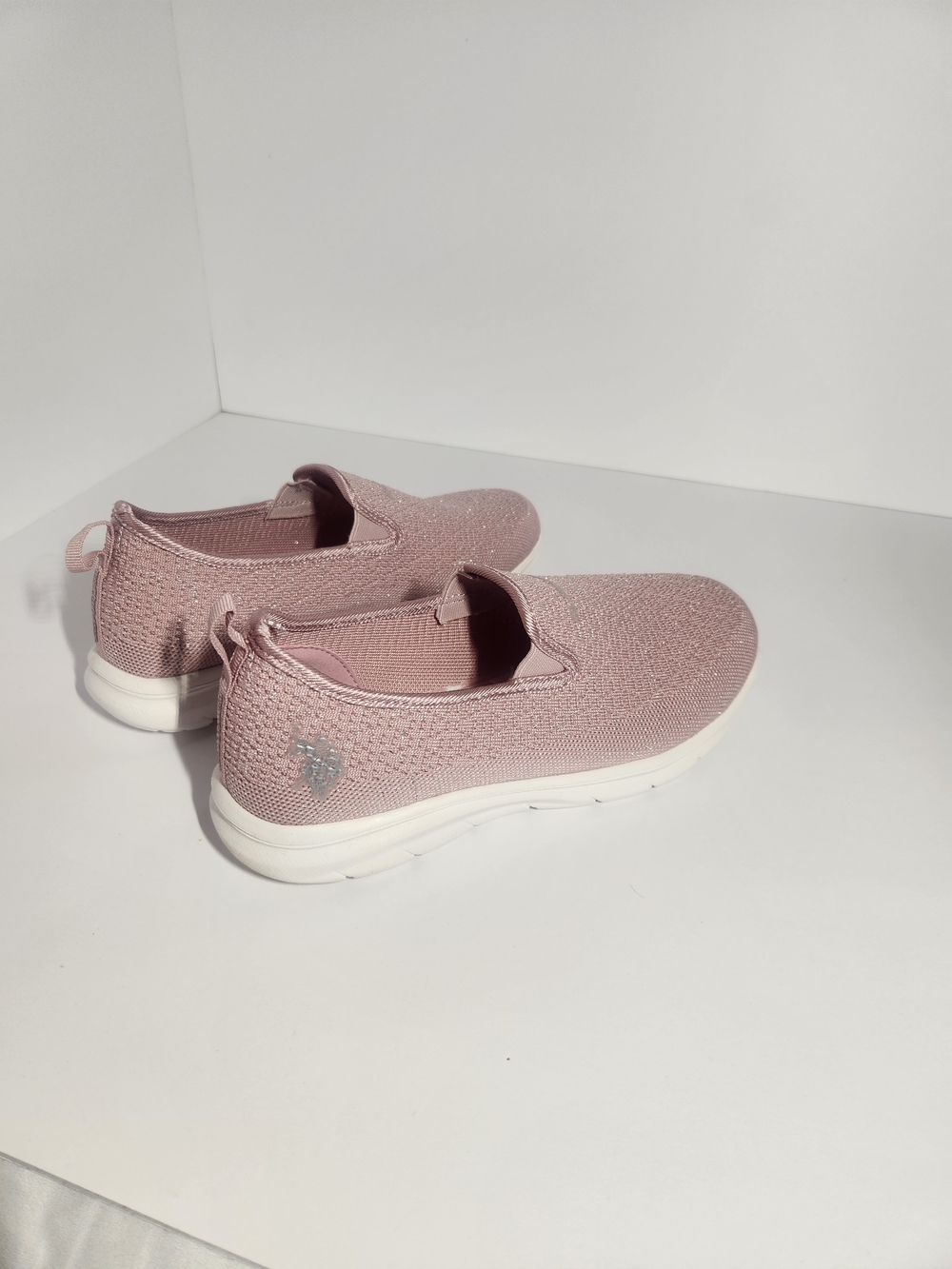 U.S Polo ASSN  Knit Slip-On Sneakers in Sparkling Blush Pink Size 8.5